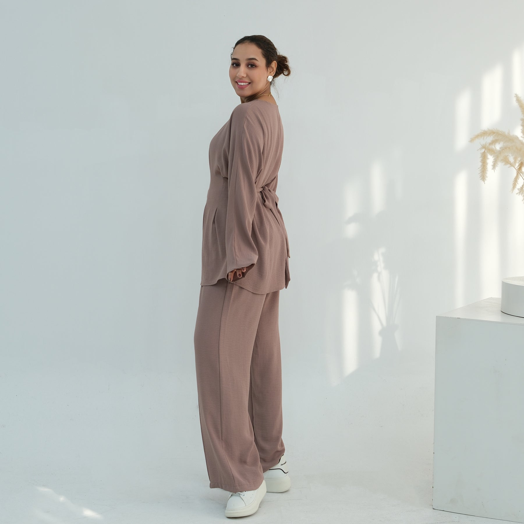 Bes Silhouette Set