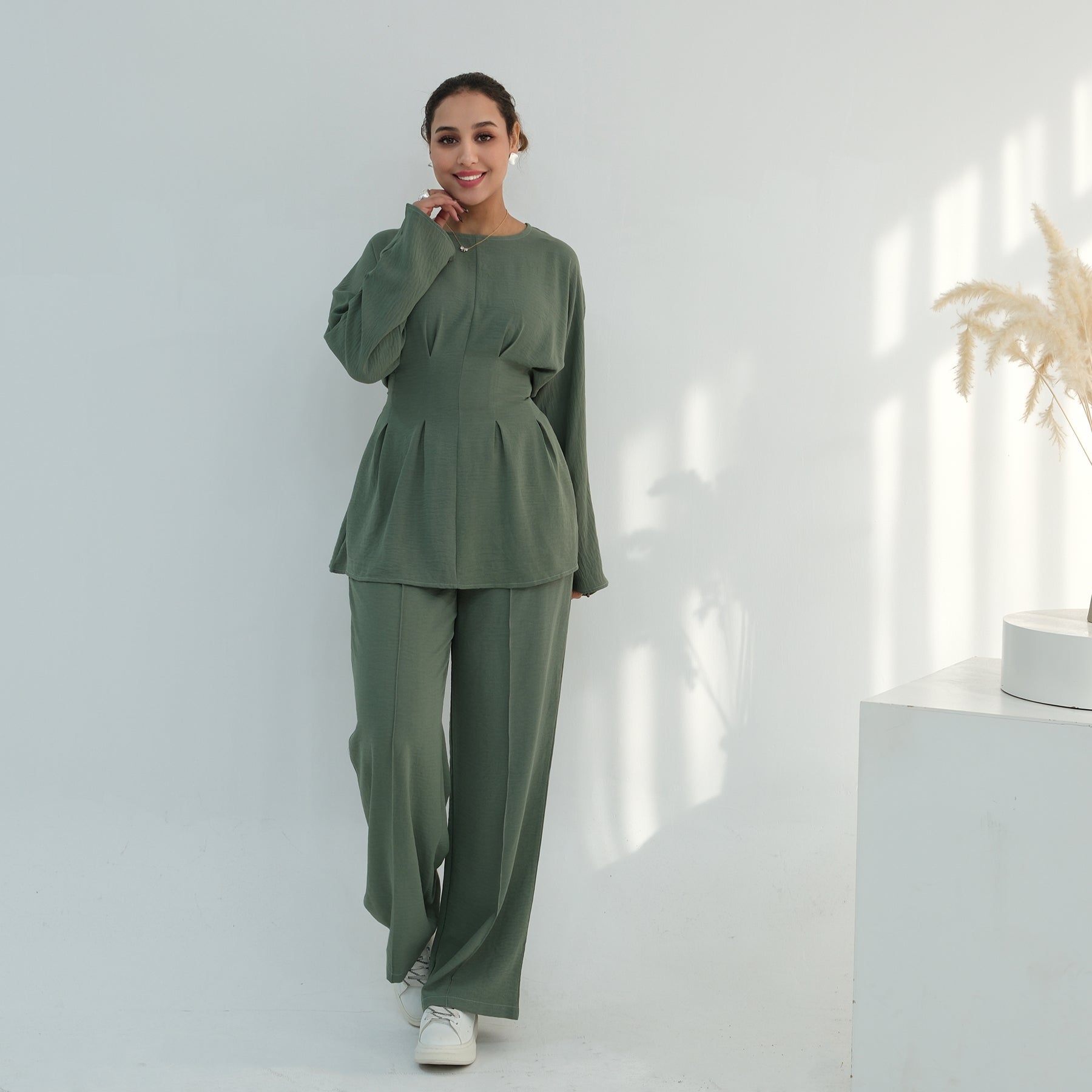 Bes Silhouette Set