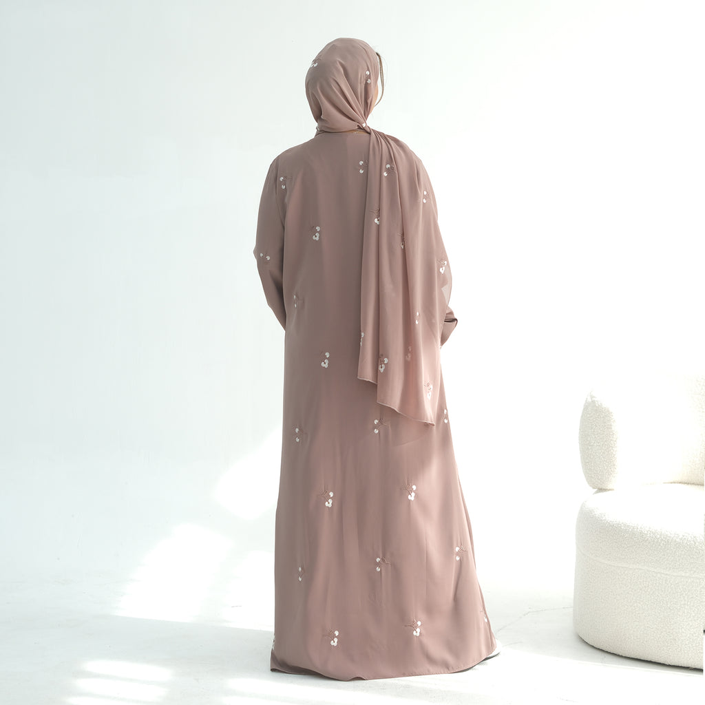 Widad Motif Abaya