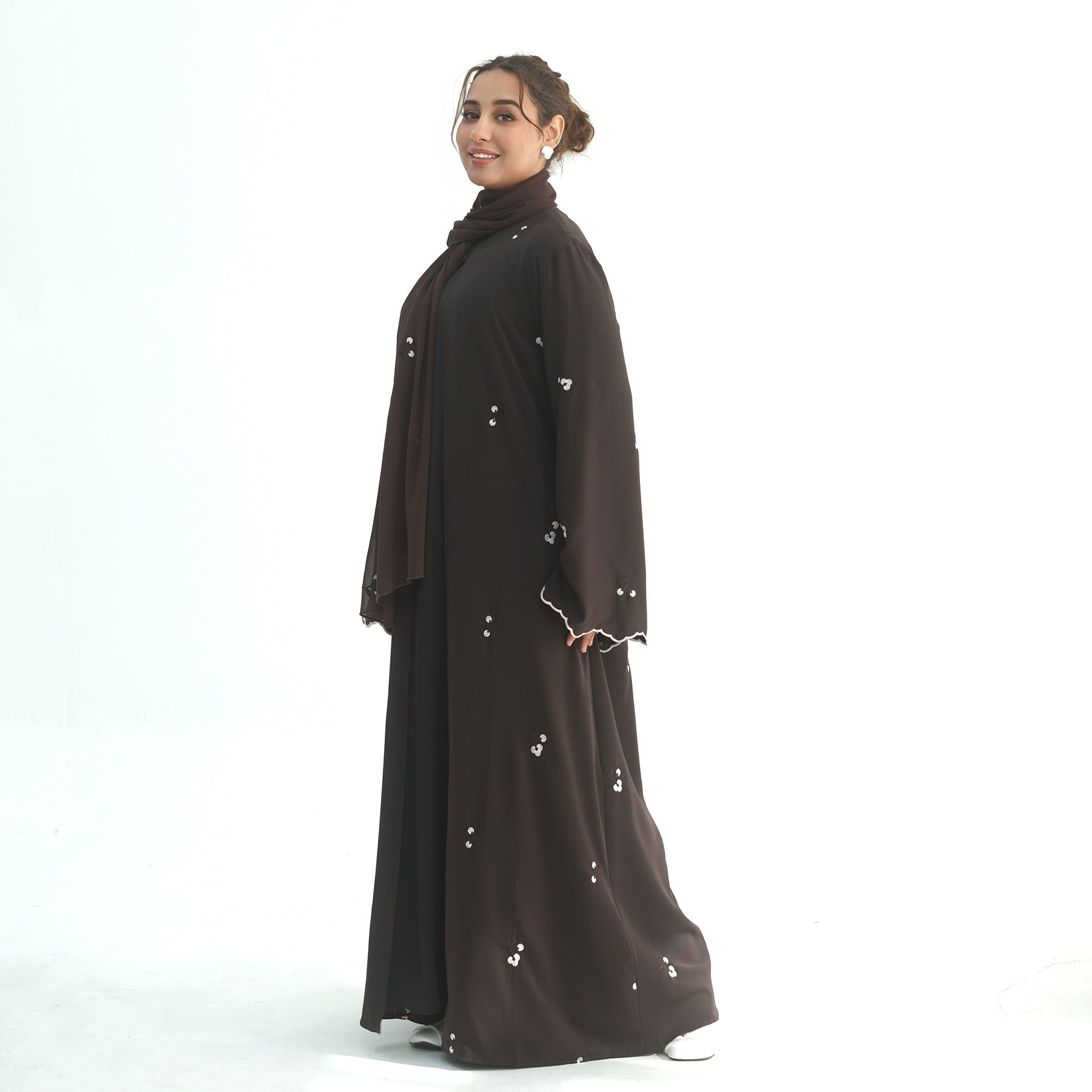 Widad Motif Abaya