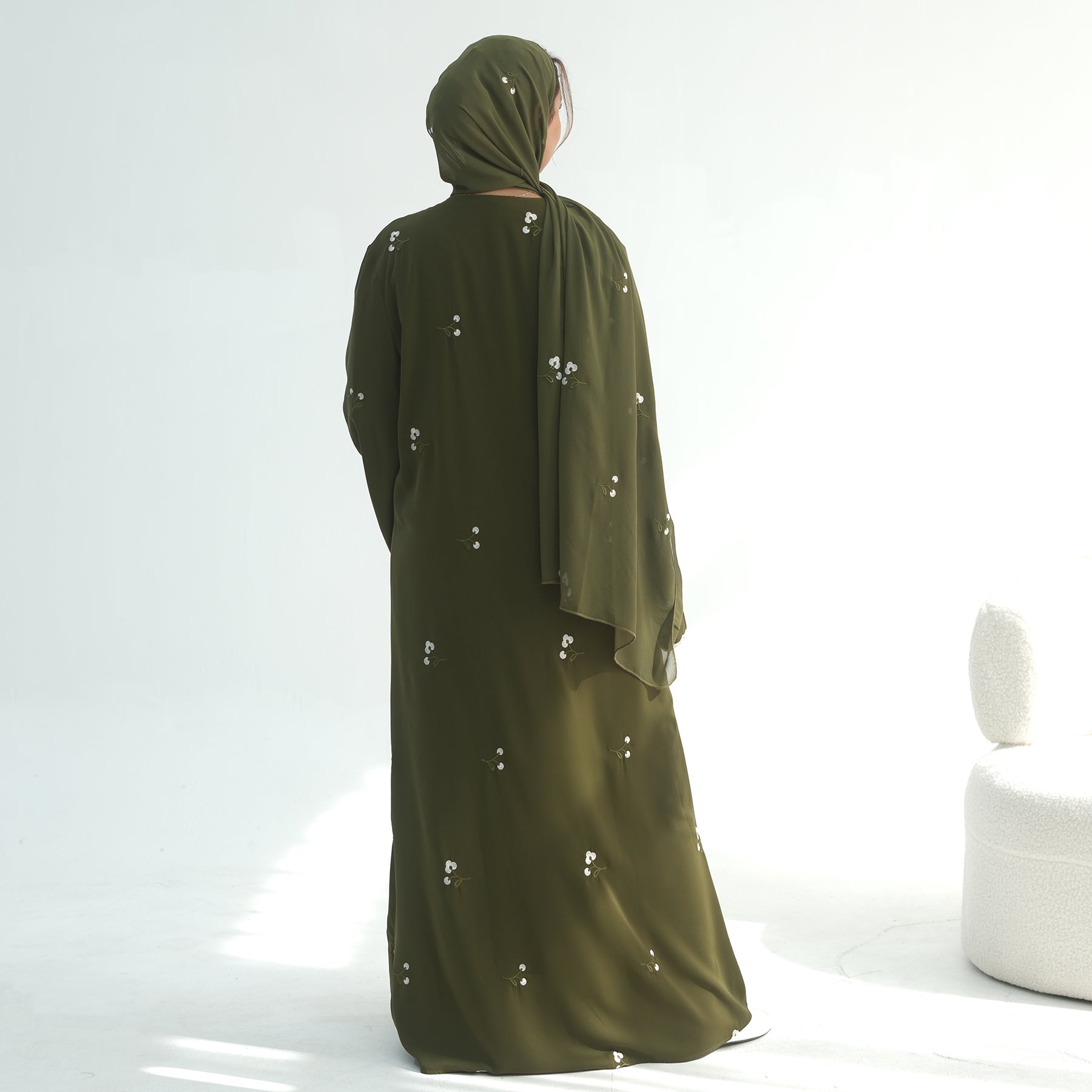Widad Motif Abaya