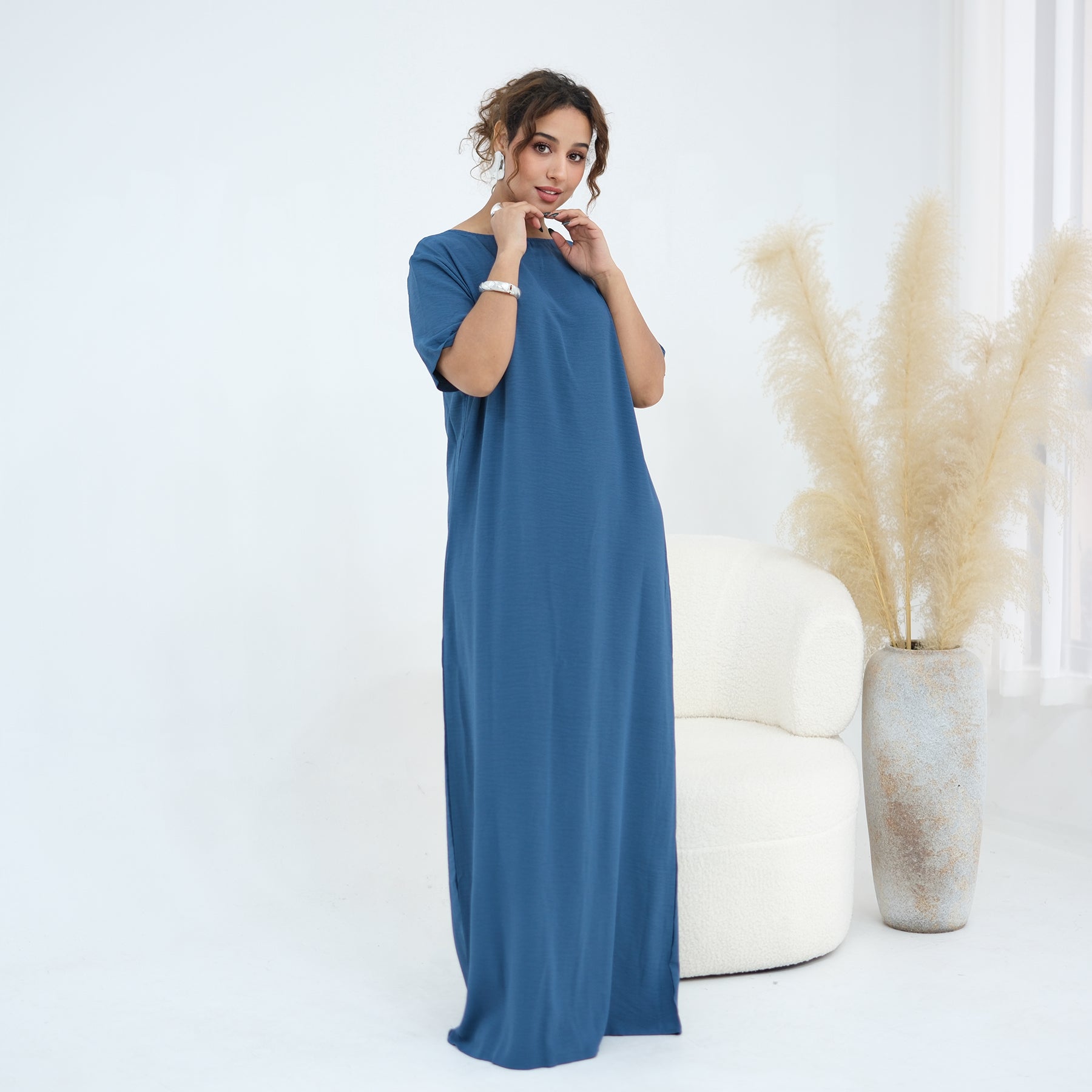 Jihan Essential Dress