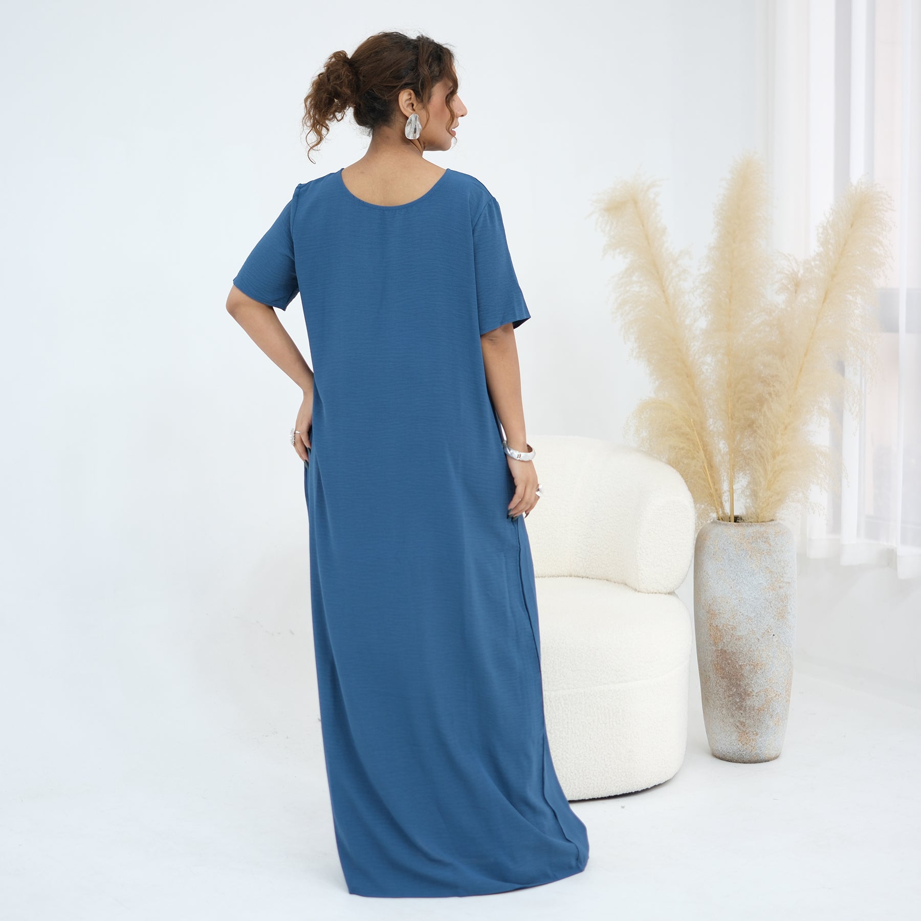 Jihan Essential Dress