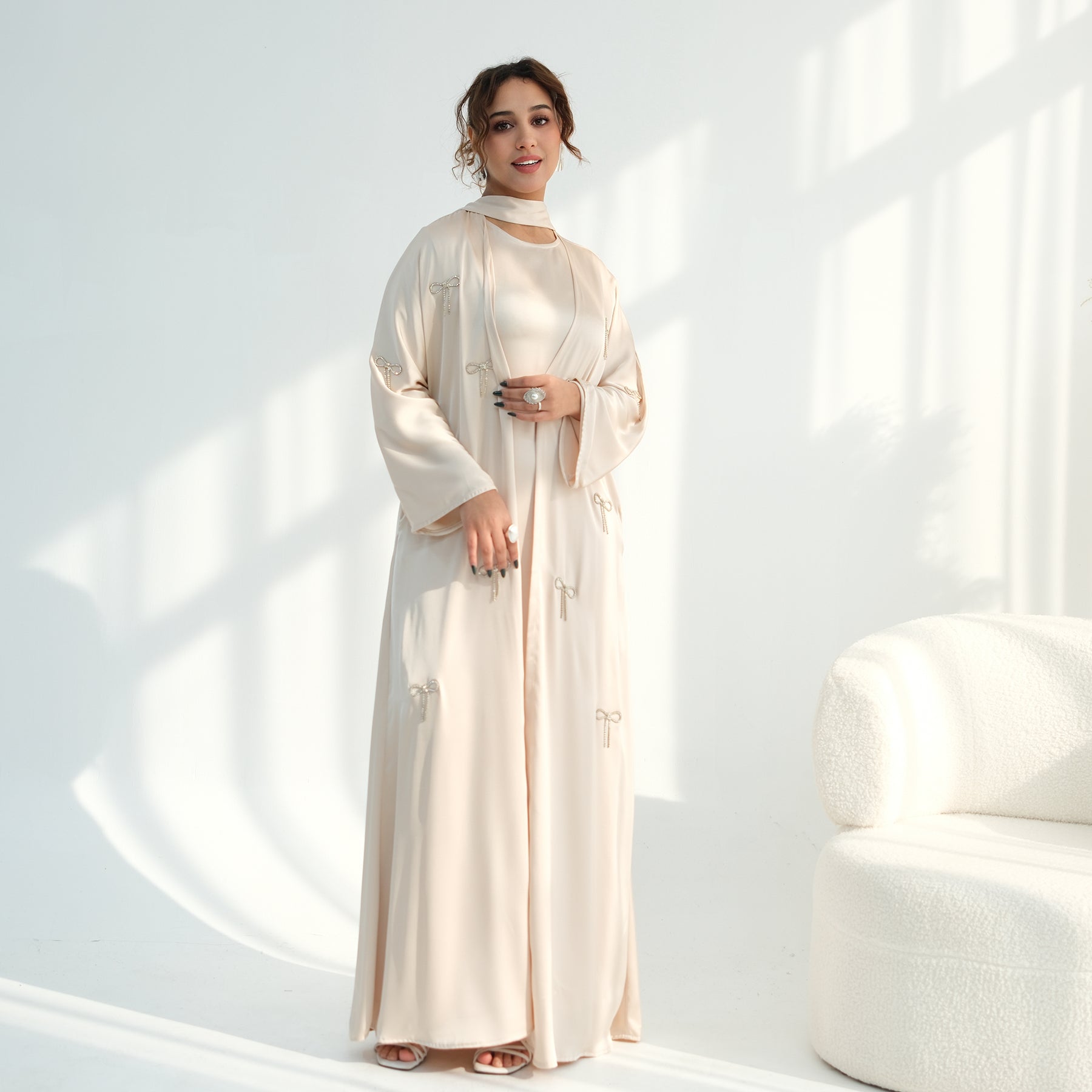 Zoya Bow Abaya Set